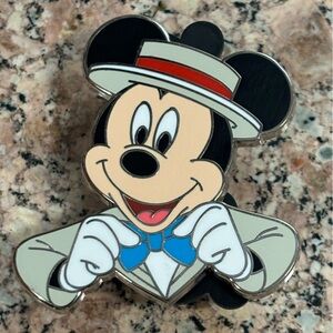 DISNEY PARKS DAPPER DANS BOOSTER PIN Mickey dapper pin